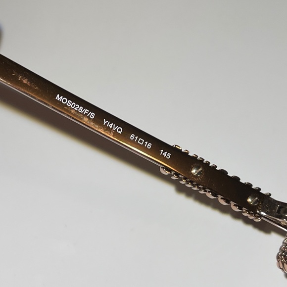 Moschino Reflective Sunglasses - Picture 4 of 6